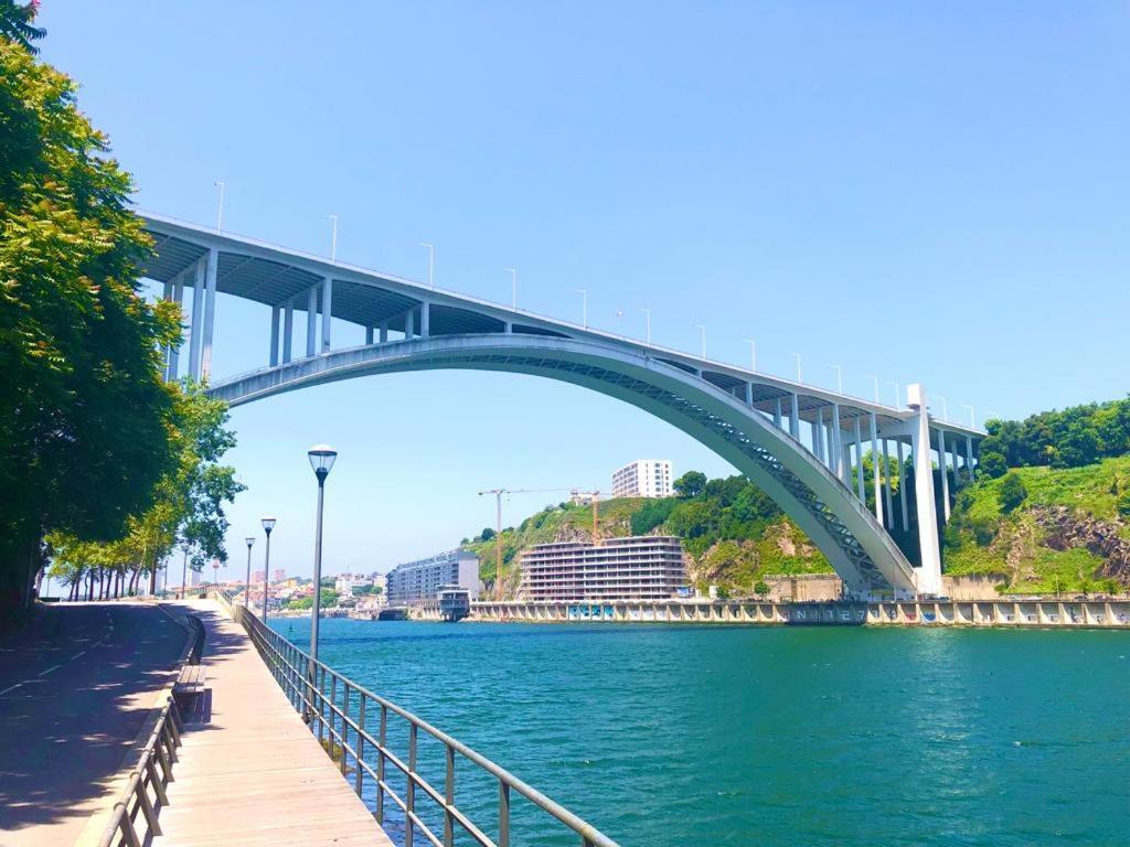 Poveiros Oak Loft - Santo Ildefonso Apartman Porto Kültér fotó