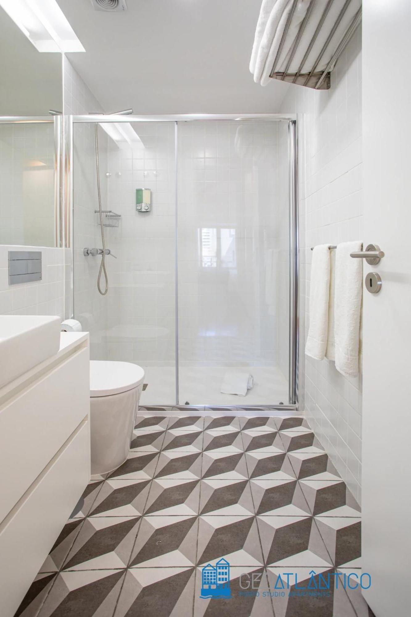 Poveiros Oak Loft - Santo Ildefonso Apartman Porto Kültér fotó